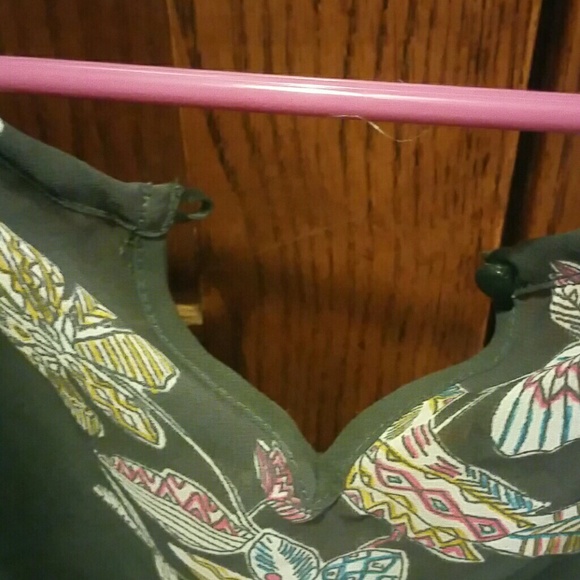 Sheer floral tank - Picture 4 of 5